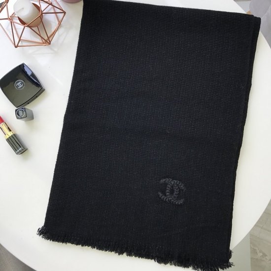 Chanel 素色金丝 65*190cm 100%羊绒 柔软的质感加入丝丝金丝线 低调的奢华[玫瑰] - Click Image to Close