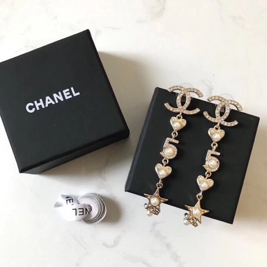 Chanel Chanel珍珠 流苏 五角星 长款 耳钉19秋冬 火爆上新 精致迷人专柜同步 一比一 925银针 随便搭配不分年龄 大牌经典款永恒之美 - Click Image to Close