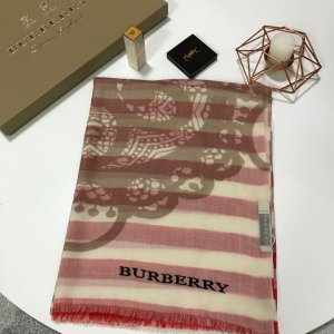 Burberry 110*180cm 100%羊绒 薄羊绒材质 外出防晒 空调房保暖