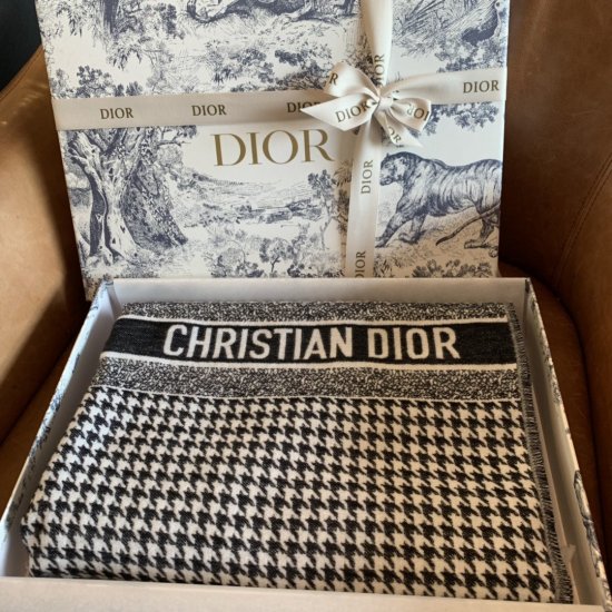 Dior 千鸟格长巾 65*180cm 70%真丝30%羊毛 围巾披肩两用 - Click Image to Close