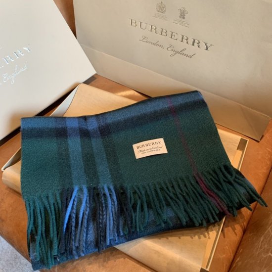 Burberry 经典款围巾 30*168cm 100%羊绒 - Click Image to Close