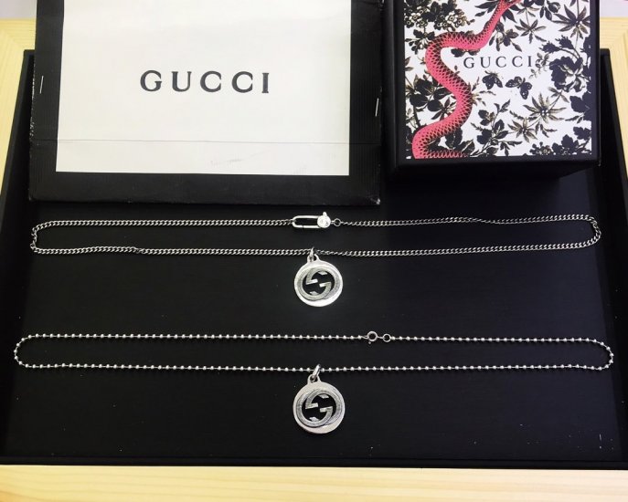 古驰Gucci Gucci十字项链 珠珠项链 两种链子可选 55cm 约17g 925纯银材质 - Click Image to Close