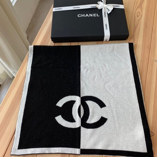 Chanel 黑白拼长巾 50*200cm 100%羊绒 披肩围巾两用 - Click Image to Close