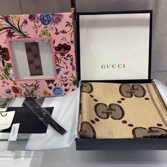 最新爆版 Gucci 闪耀提花～咖色 45*195cm 96%羊毛2%聚酰胺2%金属纤维 原单品质 - Click Image to Close