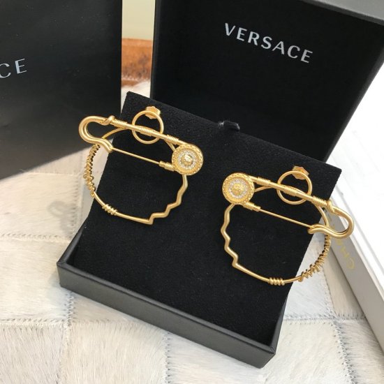 versace 范 思 哲 人头别针设计 萌味中彰显气质和时尚感 简约大气百搭 复古设计 更加加分搭配 - Click Image to Close