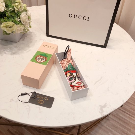 Gucci 五折睛雨伞 年度巅峰之作 经典 高雅 时髦 这就是Gucci风格所在 - Click Image to Close