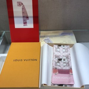 Louis Vuitton小飘带 原单品质[玫瑰][礼物][闪电] 发带 包带 小领结 7.5*120cm 宠物束发带