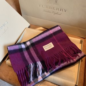 Burberry 经典款围巾 30*168cm 100%羊绒