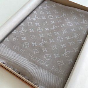 Louis Vuitton 素色提花 灰褐色 140*140cm 60%真丝40%羊毛 一比一品质