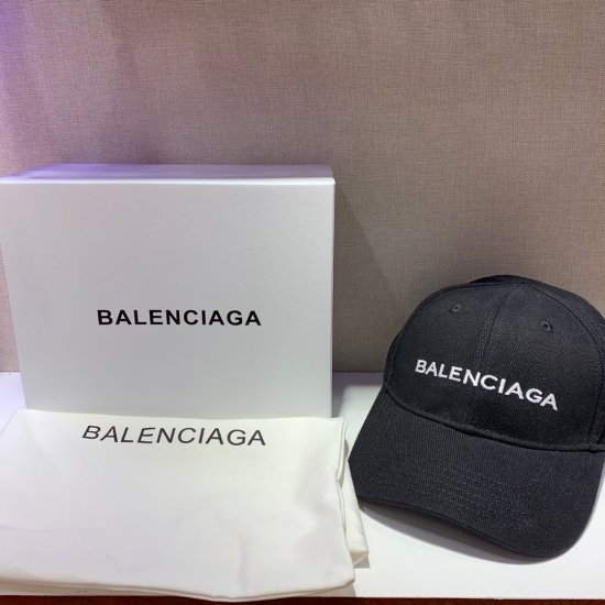 Balenciaga 帽子 出街凹造型必备单品 简约设计更百搭 - Click Image to Close