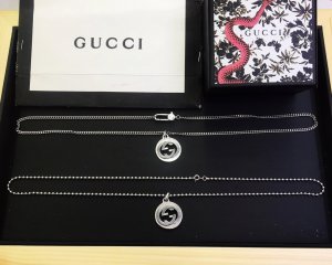 古驰Gucci Gucci十字项链 珠珠项链 两种链子可选 55cm 约17g 925纯银材质