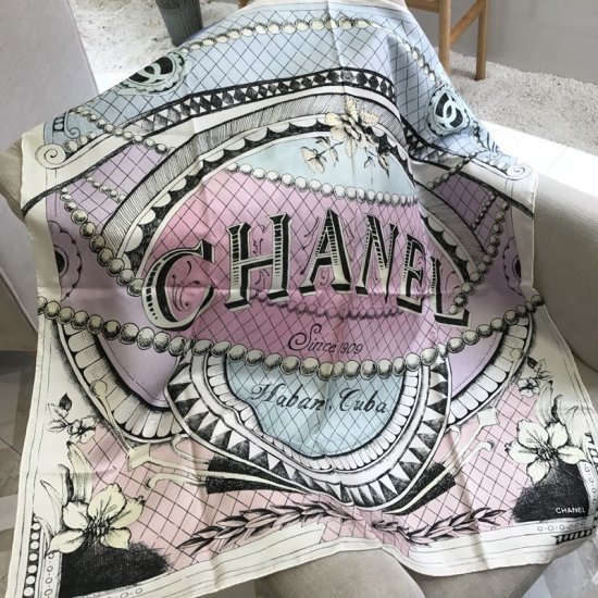 Chanel 高雅 简约 精美 90*90cm 100%斜纹真丝 原单品质 - Click Image to Close