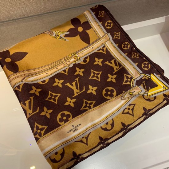 Louis Vuitton 皮带大字 90*90cm 100%斜纹真丝 原单品质 - Click Image to Close