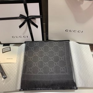 Gucci提花 45*180cm 100%羊毛 经典百搭款 围巾披肩两用 两面可用