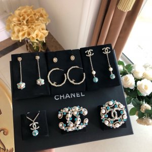 Chanel 高级耳饰订制