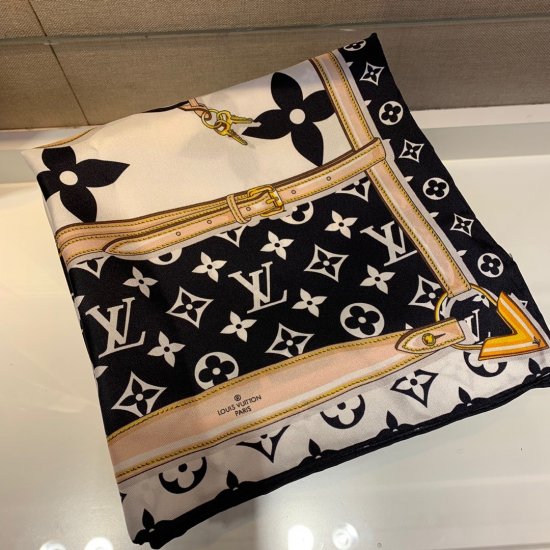 Louis Vuitton 皮带大字 90*90cm 100%斜纹真丝 原单品质 - Click Image to Close