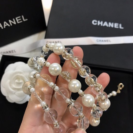 Chanel 秋冬透明珍珠毛衣链手链系列超火爆做工精致 项链220 手链 - Click Image to Close