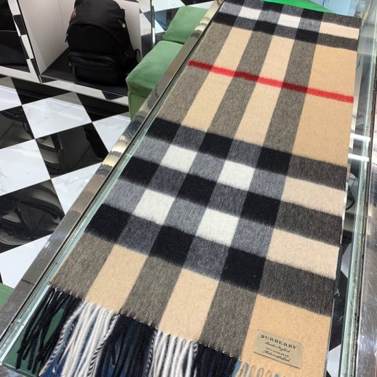 Burberry 超大格 37*200cm 100%羊绒 纯羊绒打造柔软触感 - Click Image to Close