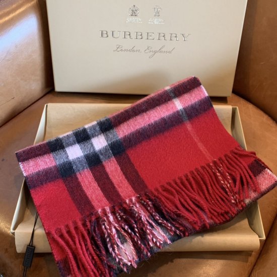 Burberry 双面金属丝羊绒围巾，金银丝与羊绒完美的组合 一面素色金属丝一面经典格纹 创新又不失经典 30*168cm 100%羊绒 - Click Image to Close