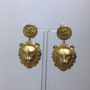 Gucci金色狮子头耳钉耳环，原版黄铜材质。