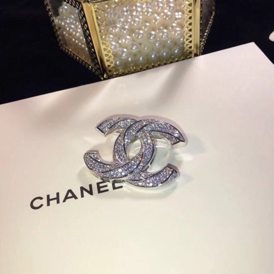 《高品质货源》 Chanel 胸针 CHANEL 1New arrival专柜同步 黄铜镀18K金 原版材质 非常亮眼 经典 华丽 高贵 - Click Image to Close