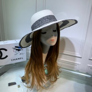 CHANEL香奈儿经典草帽、拼色草帽，名媛范儿，沙滩必备、可调节松紧、