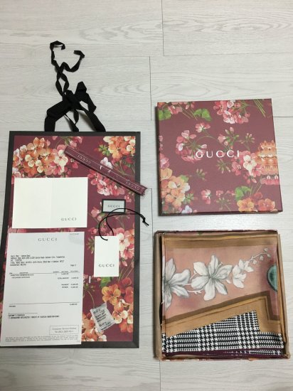 Gucci 蜜蜂花卉～粉色 90*90cm 100%真丝 原单品质 - Click Image to Close