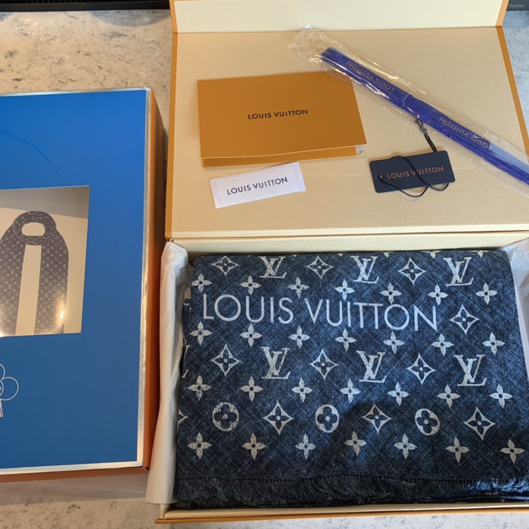 Louis Vuitton 丹宁纹字母～牛仔蓝 200*140cm 100%棉 原单品质