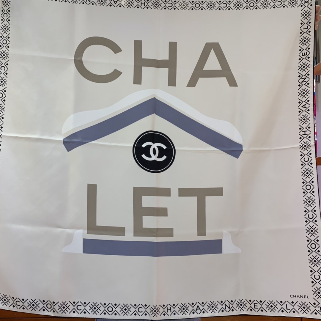 Chanel 高雅 简约 精美 90*90cm 100%斜纹真丝 原单品质 简约小屋～米色