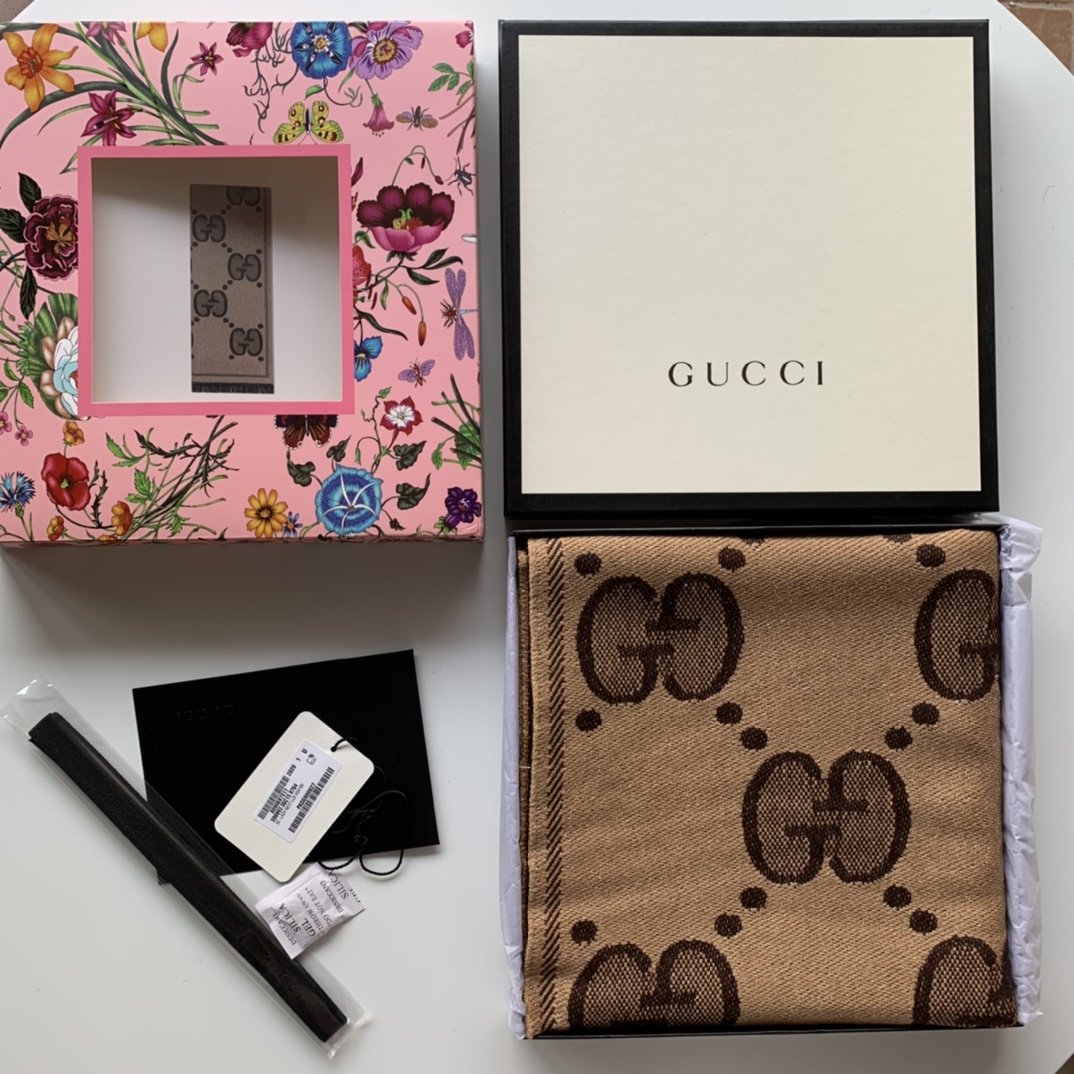 最新爆版 Gucci 闪耀提花～咖色 45*195cm 96%羊毛2%聚酰胺2%金属纤维 原单品质